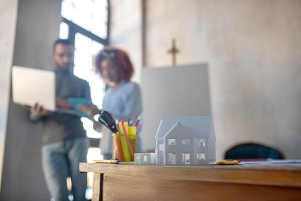 House model standing - Professional property visualization